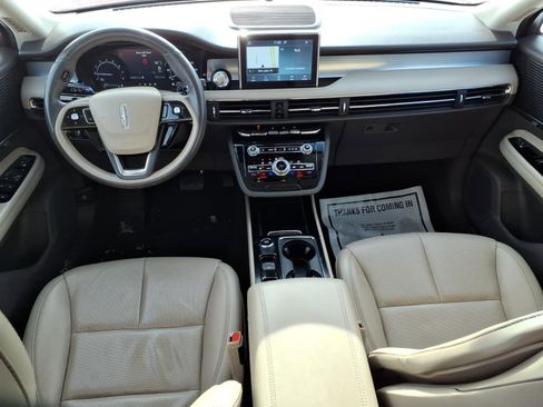 Used 2020 Lincoln Corsair Standard w/ Premium Package image 12