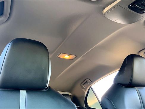 Used 2024 Toyota Camry SE image 13