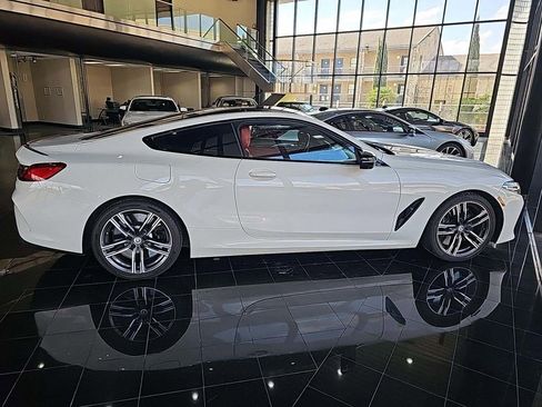 Used 2023 BMW M850i xDrive Coupe image 2