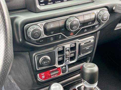 Certified 2023 Jeep Gladiator Mojave w/ Trailer Tow Package image 16