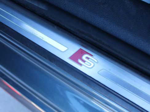 Used 2017 Audi A4 2.0T Premium Plus w/ Premium Plus Package image 24