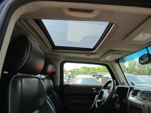 Used 2006 HUMMER H3 AWD/4WD image 13