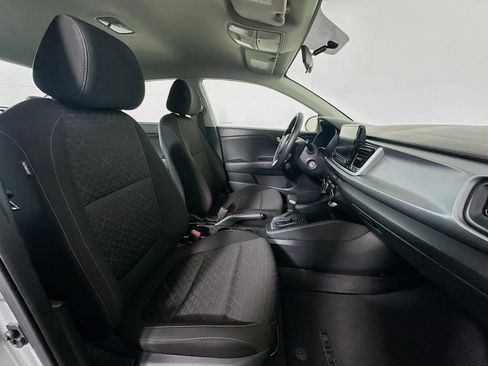 Used 2023 Kia Rio LX image 29