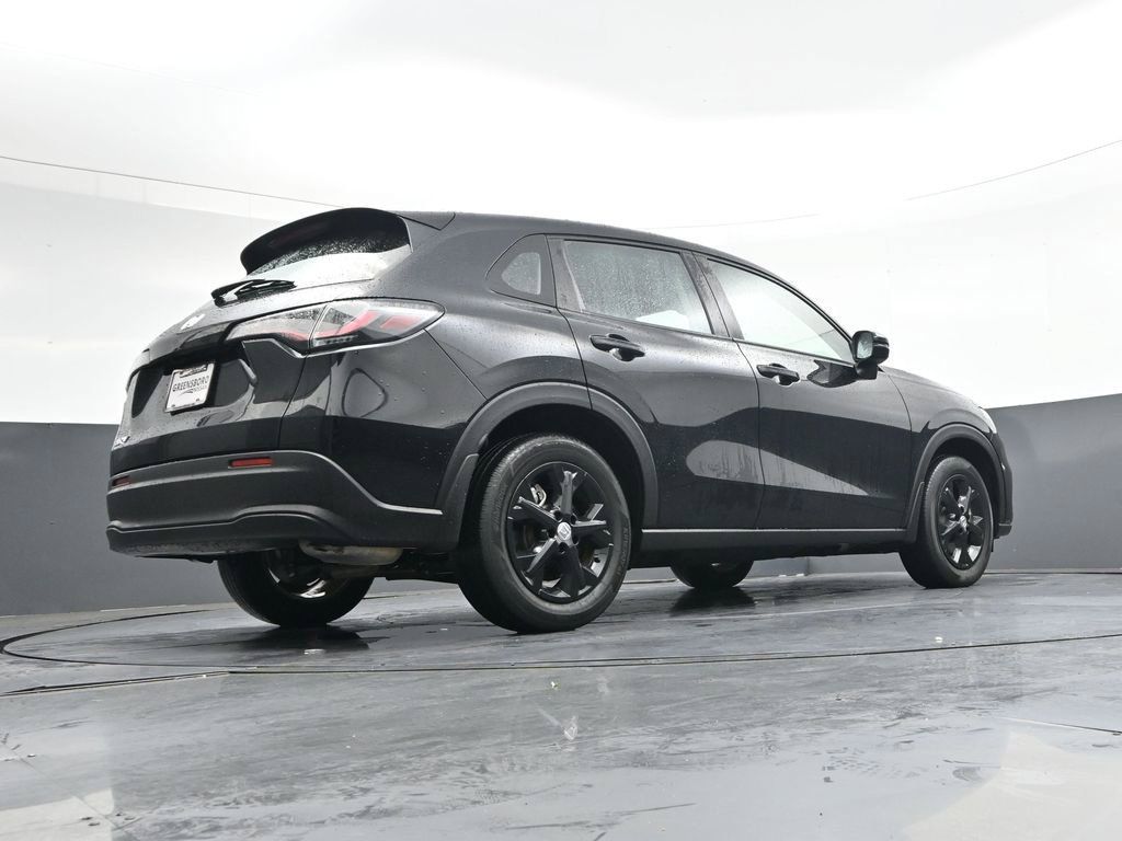 Used 2024 Honda HR-V LX image 35
