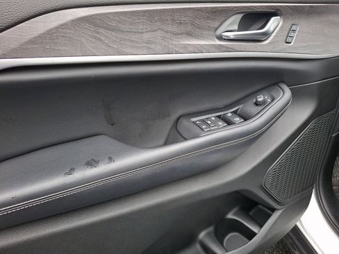 Certified 2023 Jeep Grand Cherokee Limited image 12