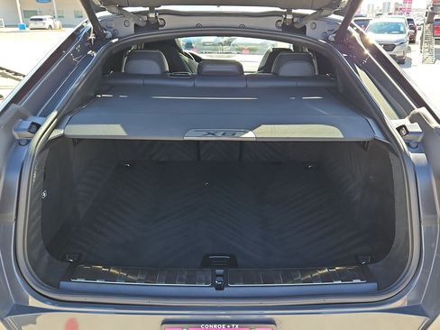 Used 2023 BMW X6 M Competition w/ Competition Package image 18