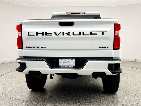 Used 2022 Chevrolet Silverado 1500 RST w/ Safety Package AWD/4WD image 6