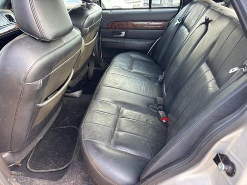 Used 2008 Mercury Grand Marquis LS RWD image 9