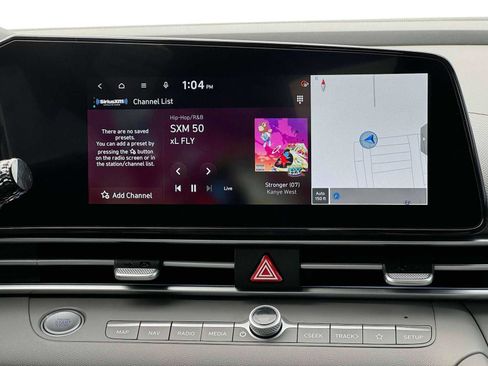 Used 2025 Hyundai Elantra SEL image 19