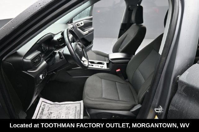 Used 2022 Ford Explorer XLT AWD/4WD image 14