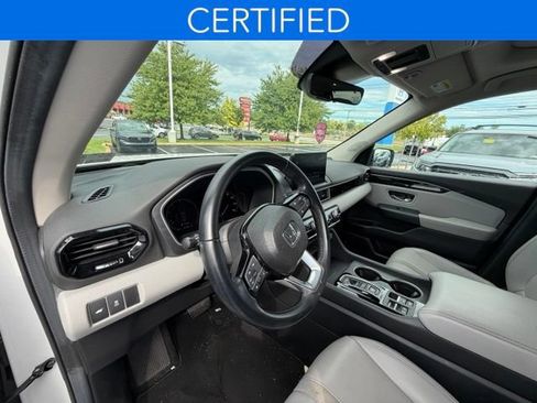 Used 2024 Honda Pilot Touring image 27