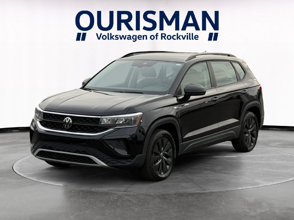 Used 2023 Volkswagen Taos S w/ Driver Assistance Package FWD image 2
