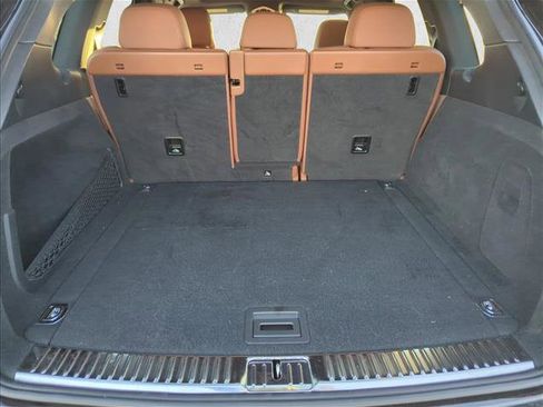 Used 2016 Porsche Cayenne image 25