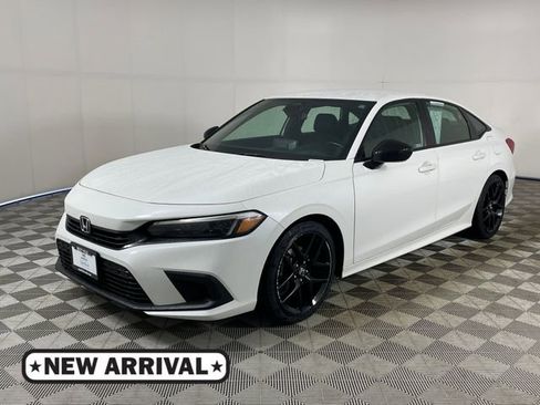 Used 2022 Honda Civic Sport image 1