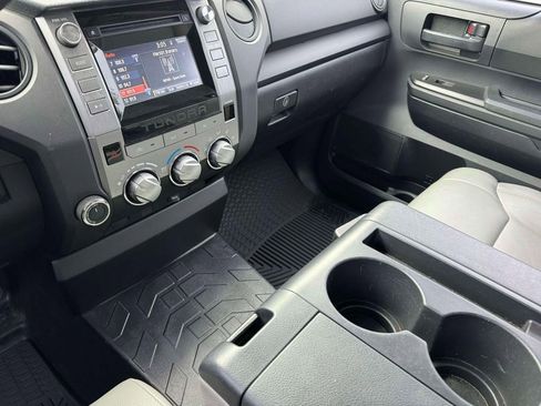 Used 2016 Toyota Tundra SR AWD/4WD image 32