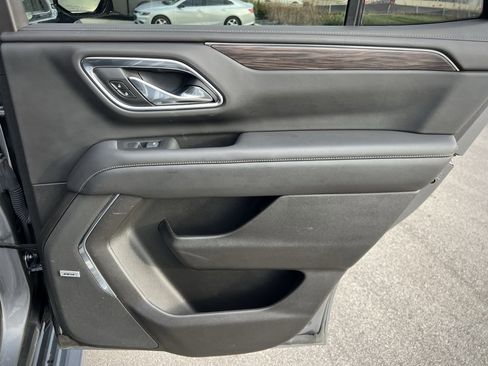 Used 2021 Chevrolet Tahoe LT w/ Luxury Package image 34