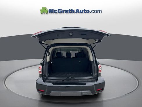 Used 2020 Nissan Armada SL image 28