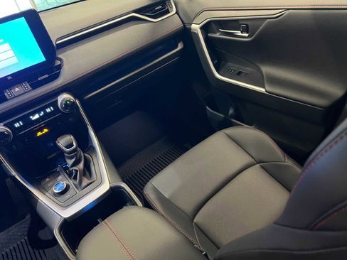 Certified 2025 Toyota RAV4 XSE image 9