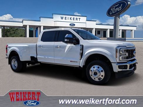 Used 2025 Ford F450 Lariat w/ Lariat Ultimate Package image 1