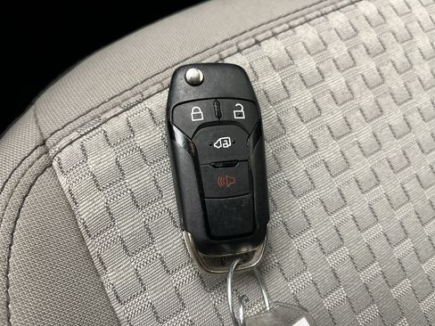 Used 2022 Ford Transit Connect XLT FWD image 20
