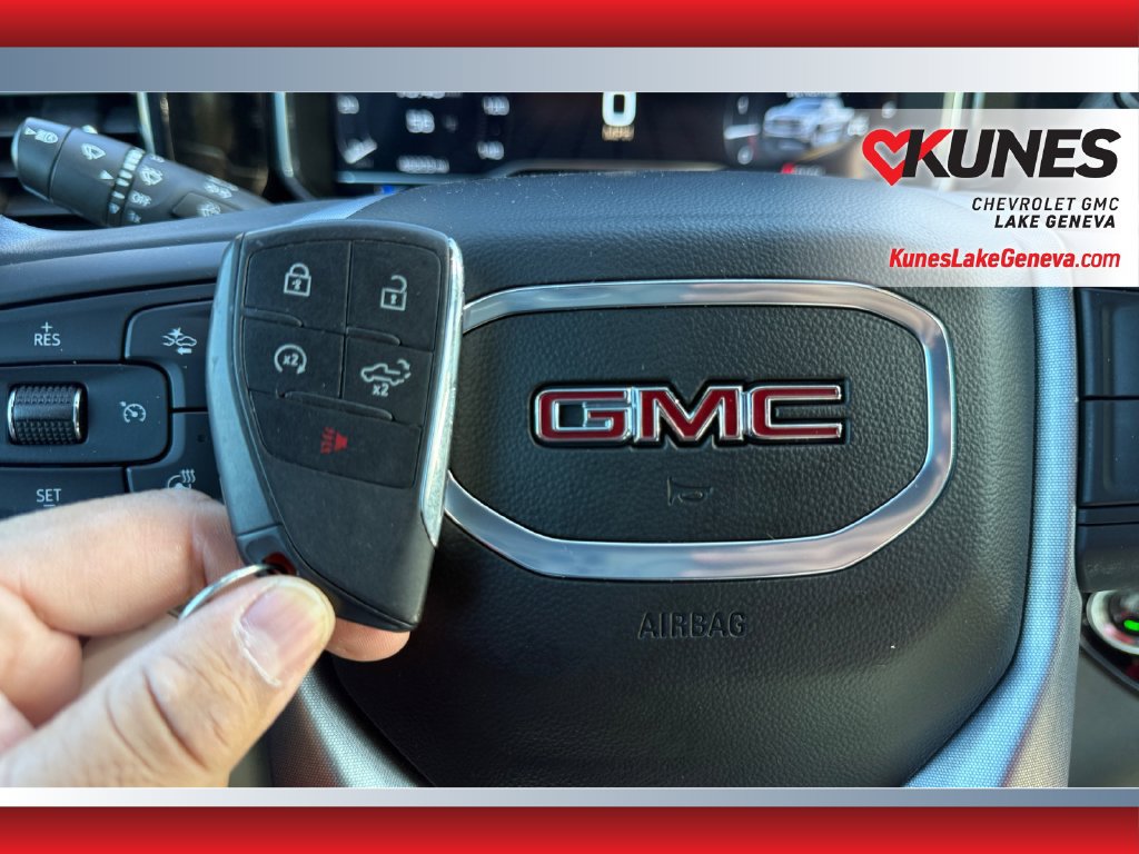Used 2025 GMC Sierra 1500 SLT AWD/4WD image 42