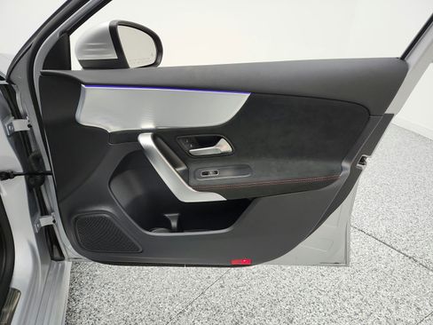 Used 2022 Mercedes-Benz A 220 image 20