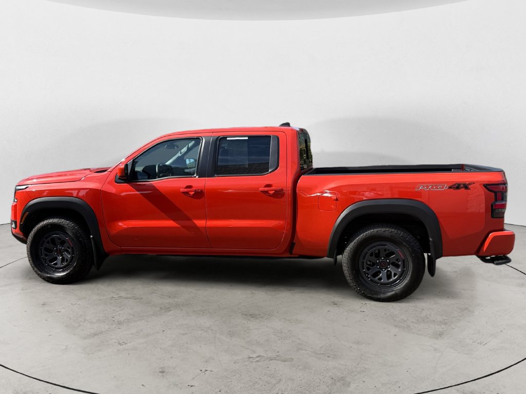 Used 2025 Nissan Frontier PRO-4X w/ Interior Protection Package AWD/4WD image 8