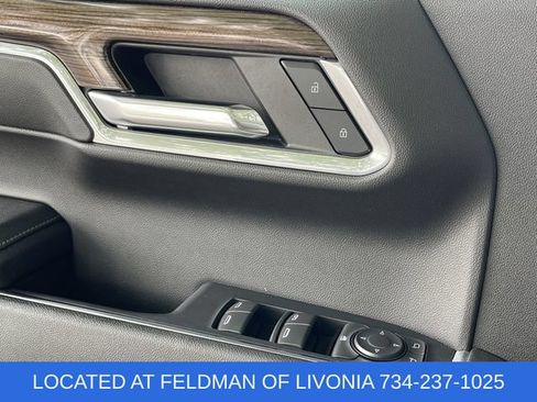 Used 2024 Chevrolet Silverado 1500 LT Trail Boss w/ LT Trail Boss Premium Package AWD/4WD image 22
