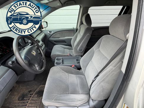 Used 2005 Honda Odyssey LX image 4