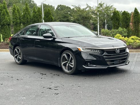Used 2022 Honda Accord Sport Special Edition image 2