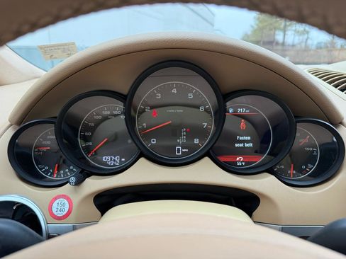 Used 2012 Porsche Cayenne AWD/4WD image 36