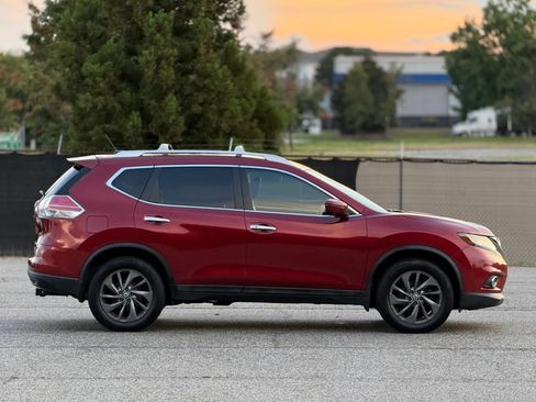Used 2016 Nissan Rogue SL w/ SL Premium Package AWD/4WD image 7