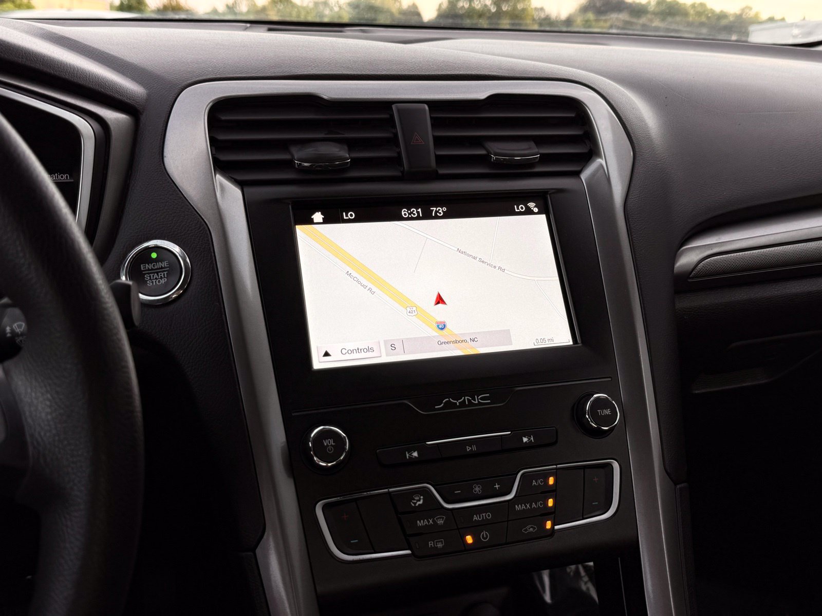 Used 2019 Ford Fusion SE FWD image 30