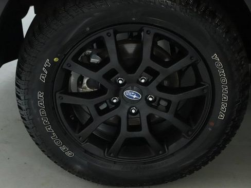 Used 2025 Subaru Crosstrek 2.5i Wilderness AWD/4WD image 12