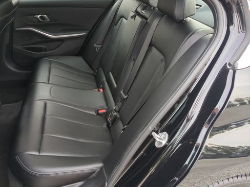 Used 2025 BMW 330i Sedan RWD image 53