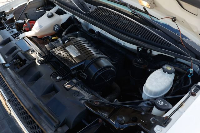 Used 2019 Chevrolet Express 3500 LT w/ LT Preferred Equipment Group RWD image 47