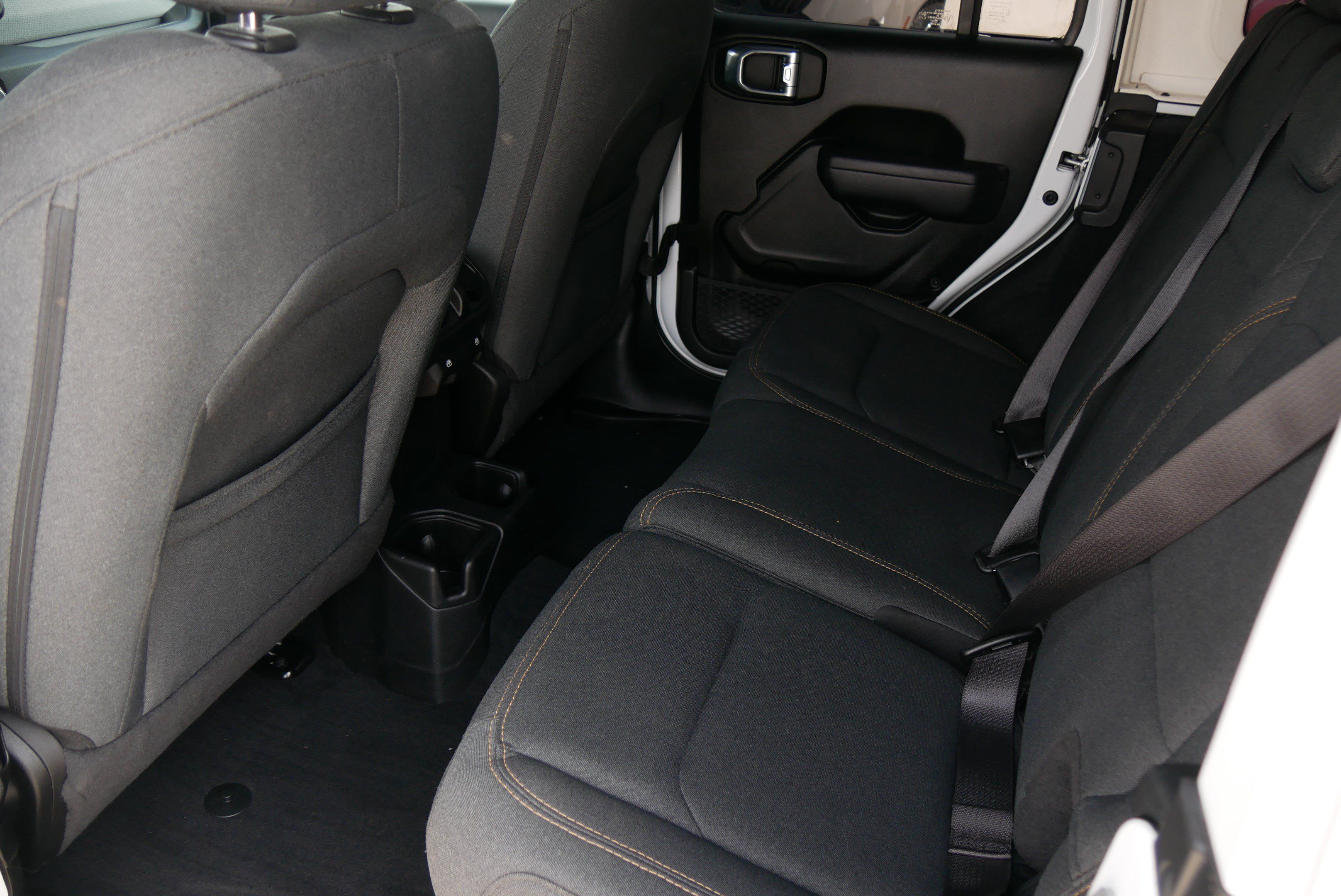 Used 2024 Jeep Wrangler Unlimited Sport AWD/4WD image 13