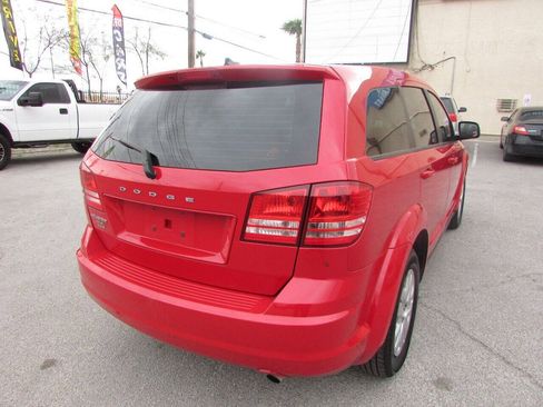 Used 2013 Dodge Journey American Value Package w/ Flexible Seating Group FWD image 13