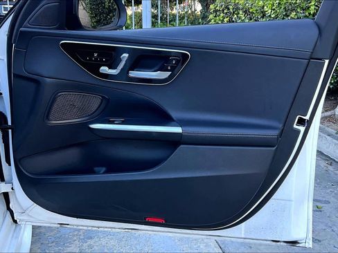 Used 2023 Mercedes-Benz C 300 C 300 image 22