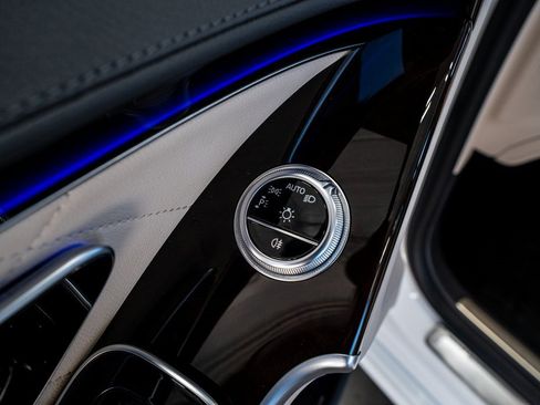 Used 2024 Mercedes-Benz S 580 4MATIC Sedan image 35