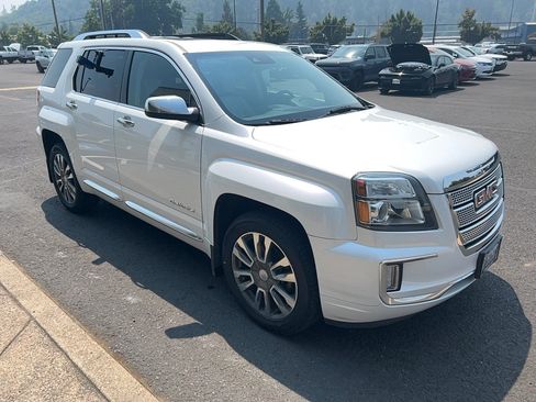 Used 2016 GMC Terrain Denali AWD/4WD image 4