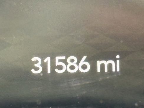 Used 2023 Jeep Wrangler Unlimited w/ 8.4" Radio Group image 23