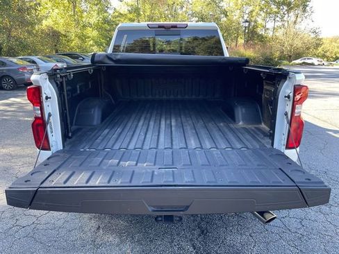 Used 2022 Chevrolet Silverado 2500 High Country w/ Technology Package image 25