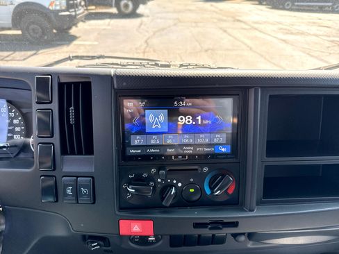 Used 2024 Isuzu NPR image 13