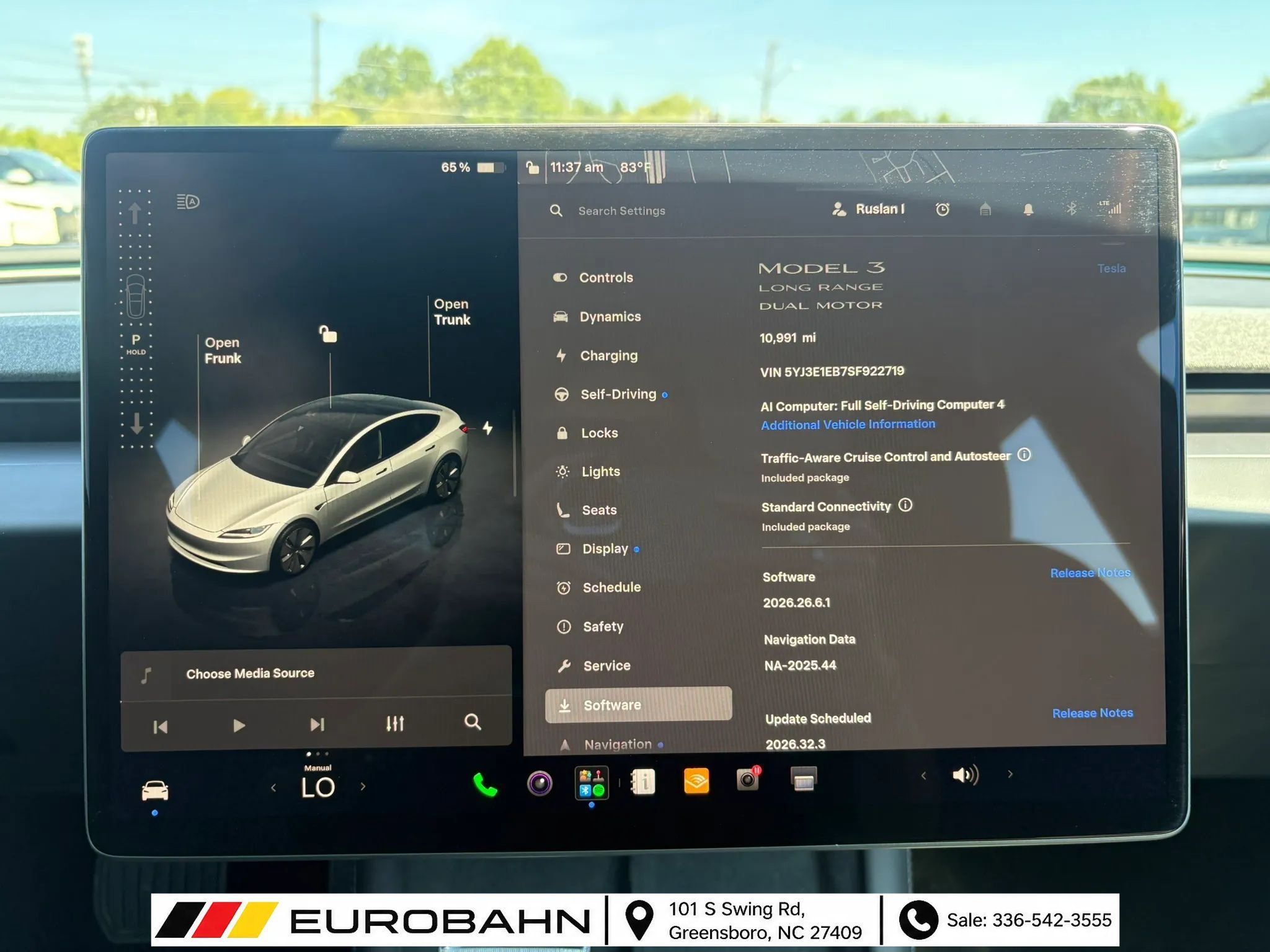 Used 2025 Tesla Model 3 Long Range AWD/4WD image 19