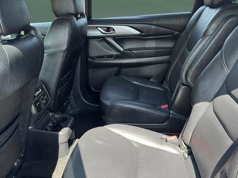 Used 2023 MAZDA CX-9 Touring AWD/4WD image 17