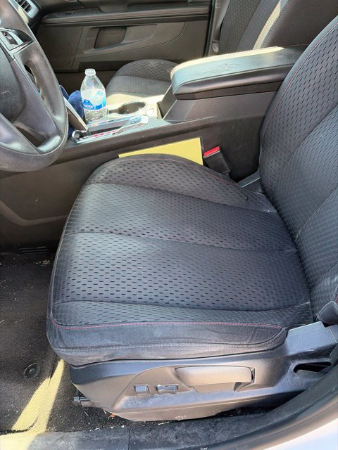 Used 2015 GMC Terrain SLE FWD image 2