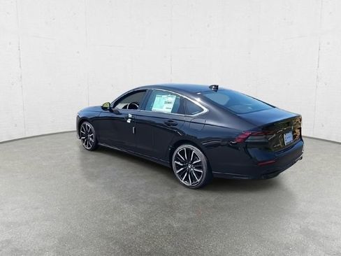 New 2026 Honda Accord Touring image 7