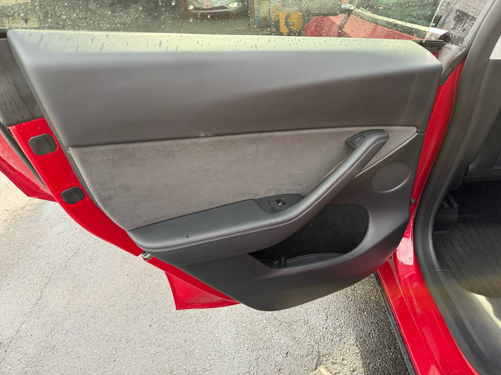 Used 2022 Tesla Model Y Performance AWD/4WD image 26