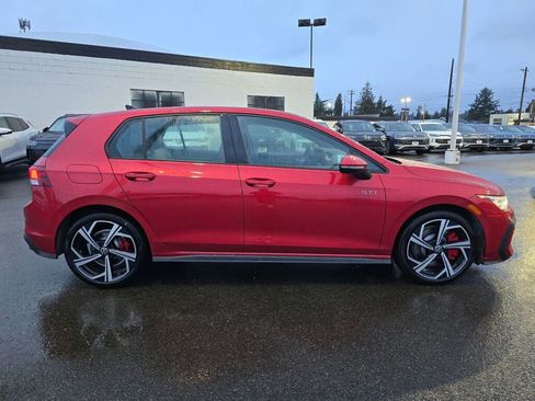 New 2026 Volkswagen GTI SE image 3